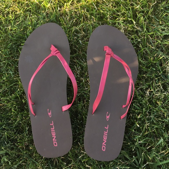 O’Neill Flip Flops NWOT - Picture 1 of 5